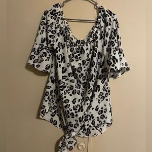 Sweet Lovely by Jen off the shoulders blouse with tie front size 1x